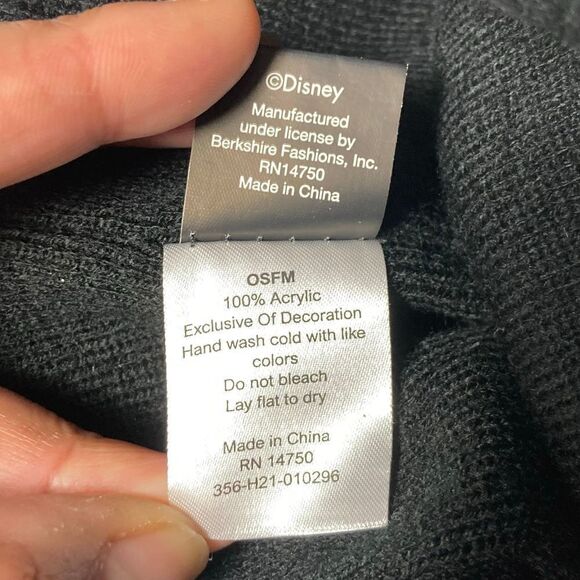 Disney Mickey Mouse Pom Knit Beanie Hat Minnie Mouse - Picture 6 of 6